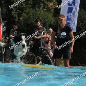 Hundeschwimmen Gauting 2026 - Foto vom 20.09.2026 um 15:13:56 Uhr
